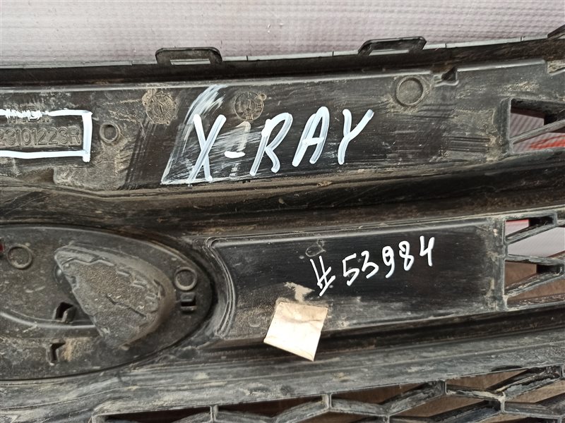 Решетка радиатора lada xray