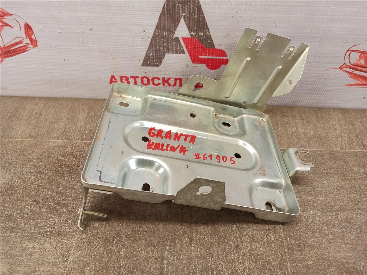 Площадка акб Lada Granta Площадка акб Lada Granta