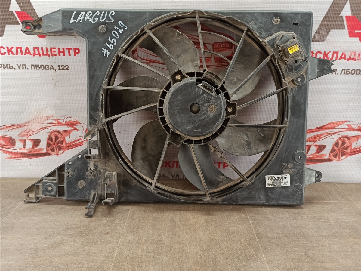 Диффузор радиатора охлаждения - в сборе Renault Logan (2004-2016)