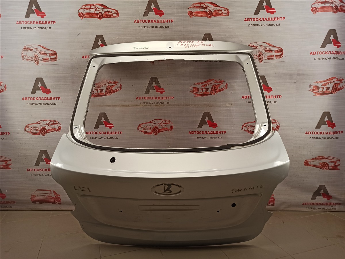 Дверь багажника Lada Granta Дверь багажника Lada Granta