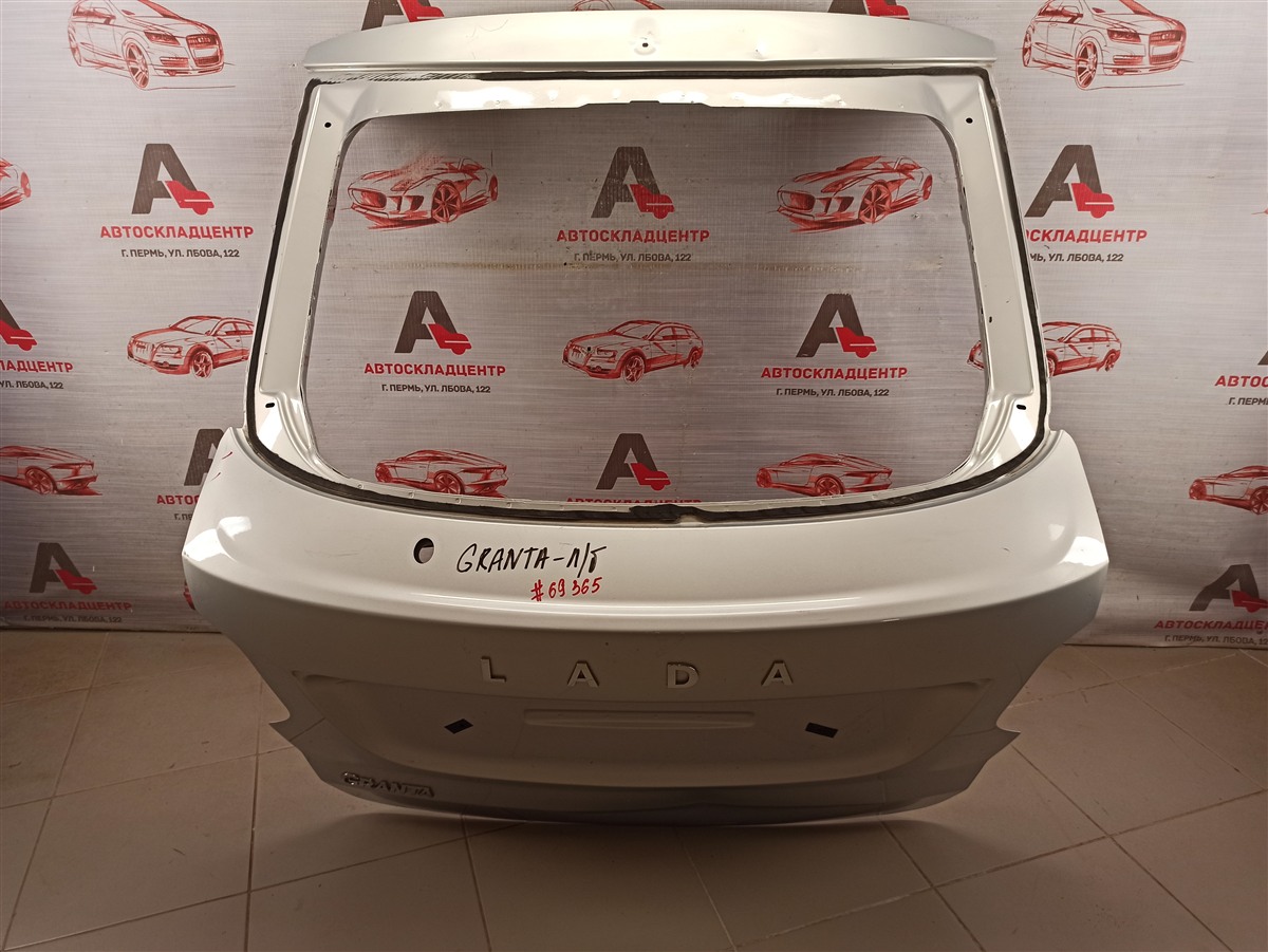 Дверь багажника Lada Granta Дверь багажника Lada Granta