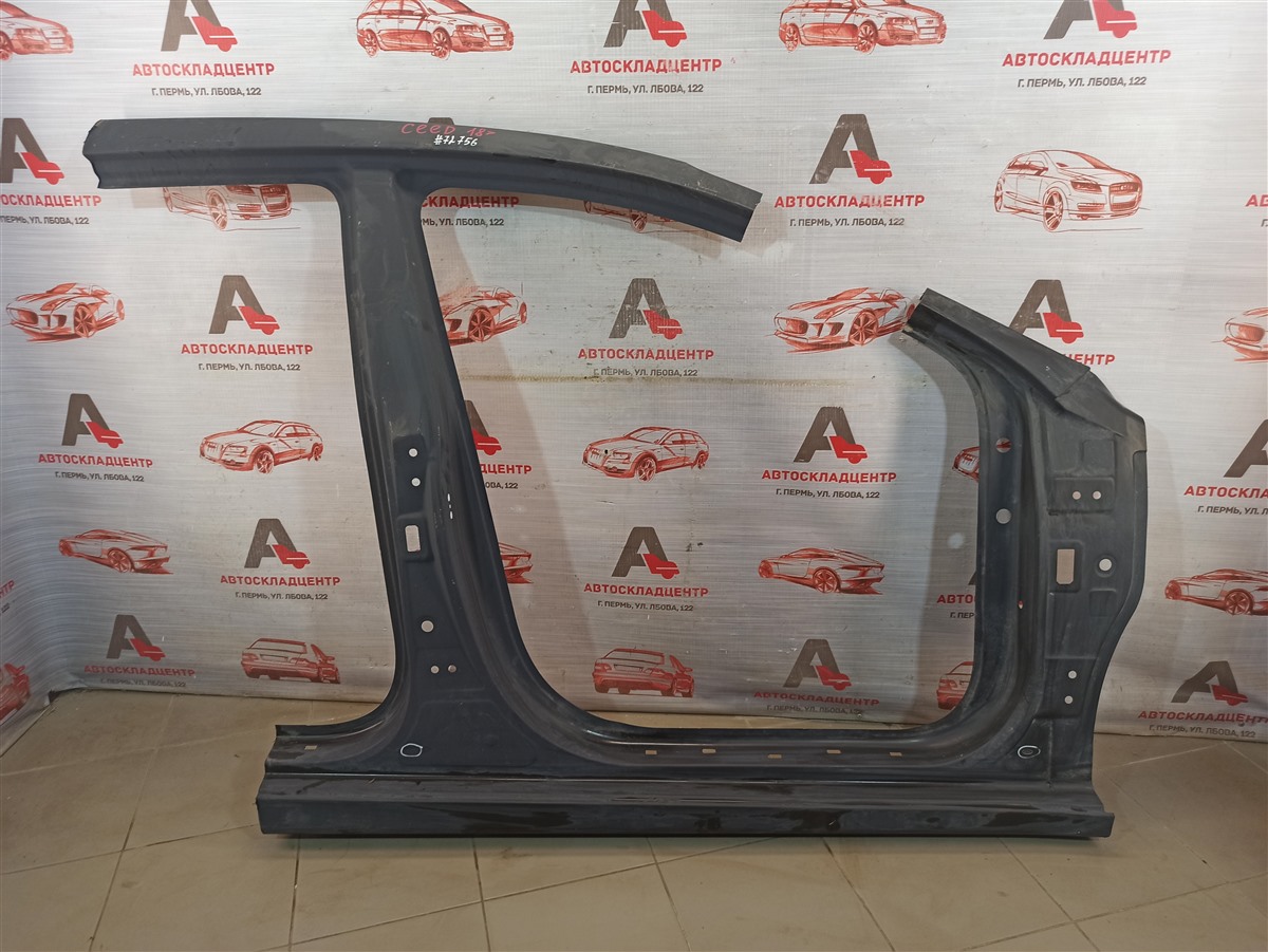 Кузов - боковина (обрезок) Kia Ceed (2018 - Н.в.) правый