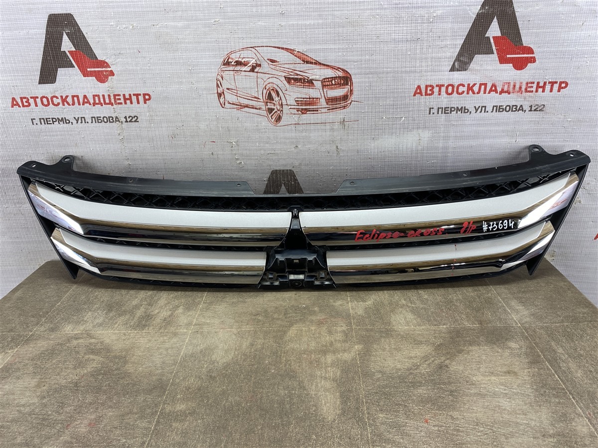 Решетка радиатора Mitsubishi Eclipse Cross (2017-Н.в.)