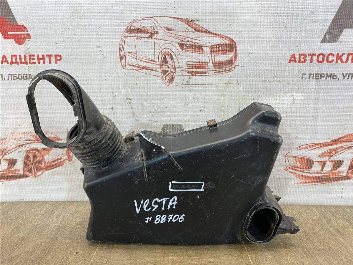 Воздуховод - воздушный ресивер (резонатор) Audi Vesta