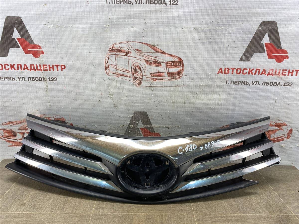 Решетка радиатора Toyota Corolla (E18_) 2012-2019 2012