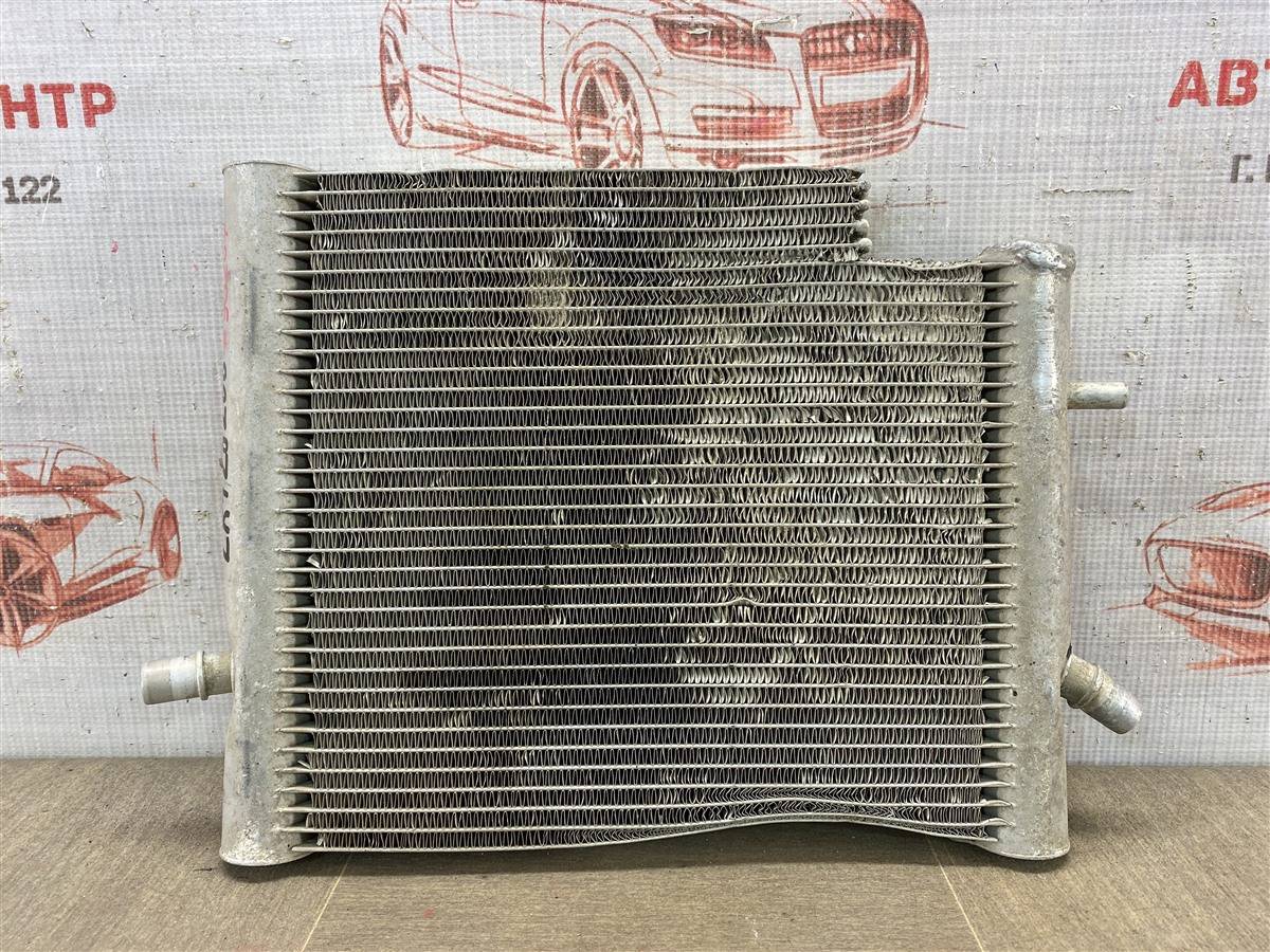 Радиатор охлаждения двигателя Land Rover Defender (L663) 2019-Н.в.