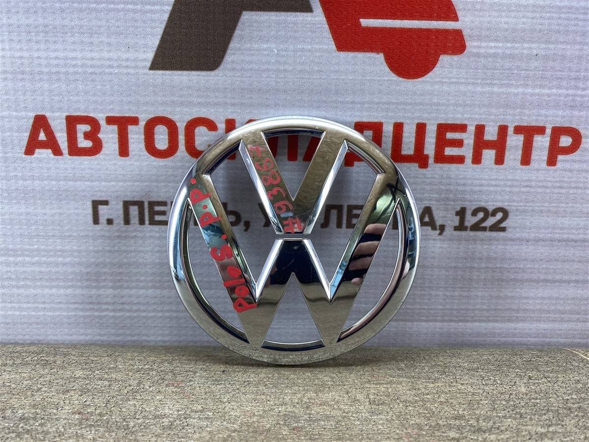 Эмблема (значок) Volkswagen Polo (Mk5) Седан 2010-2020 2015 задняя