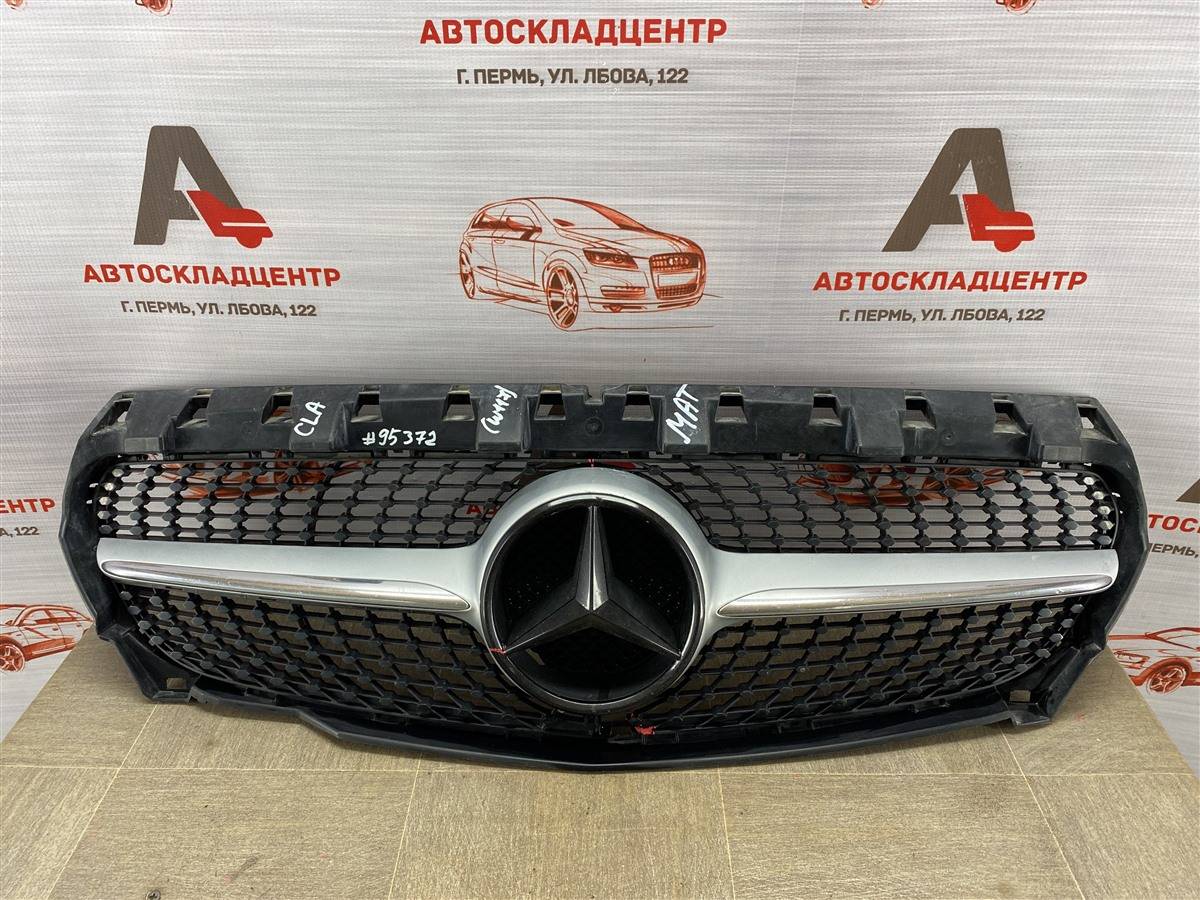 Решетка радиатора Mercedes-Benz Cla-Klasse (W117) 2013-2019