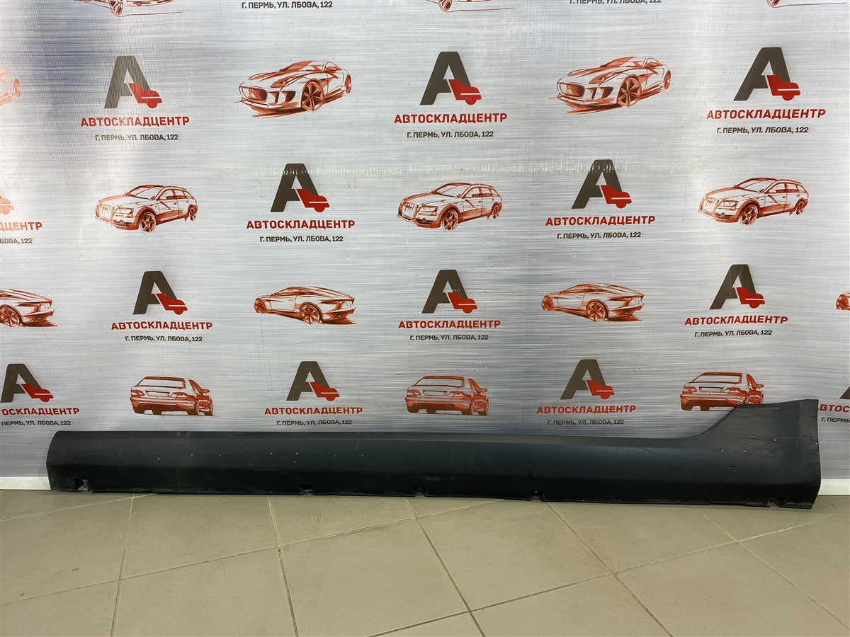 Накладка порога кузова - наружная облицовка Lada Vesta левая