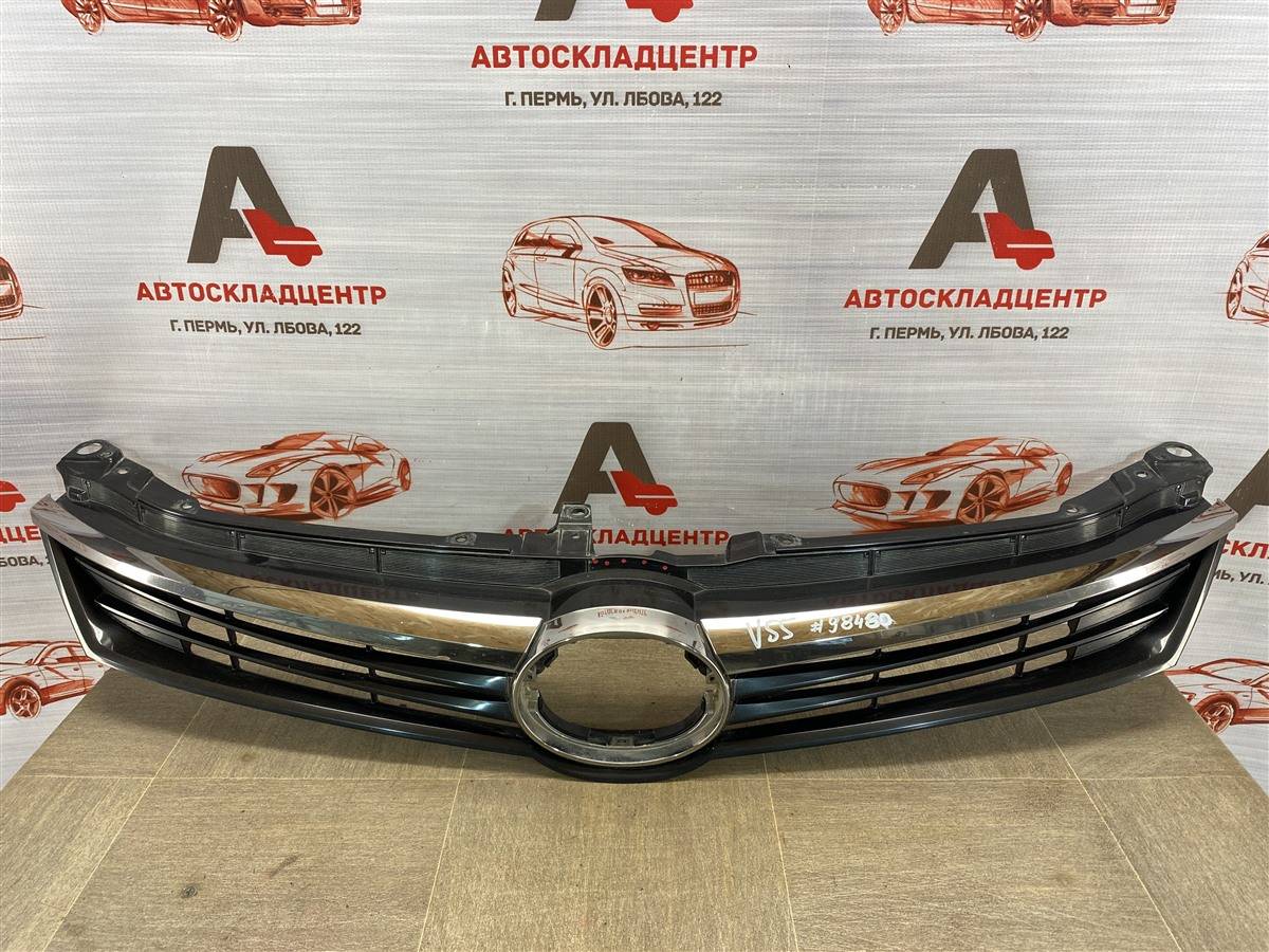 Решетка радиатора Toyota Camry (Xv50) 2011-2017 2014