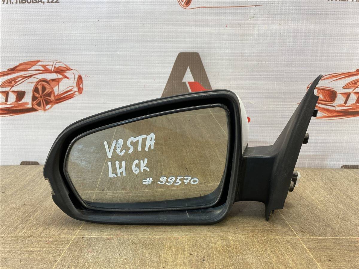 Зеркало левое Lada Vesta