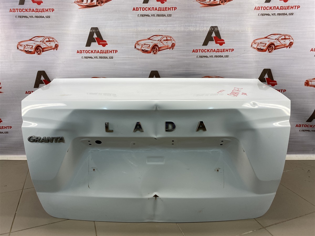 Крышка багажника Lada Granta 2018