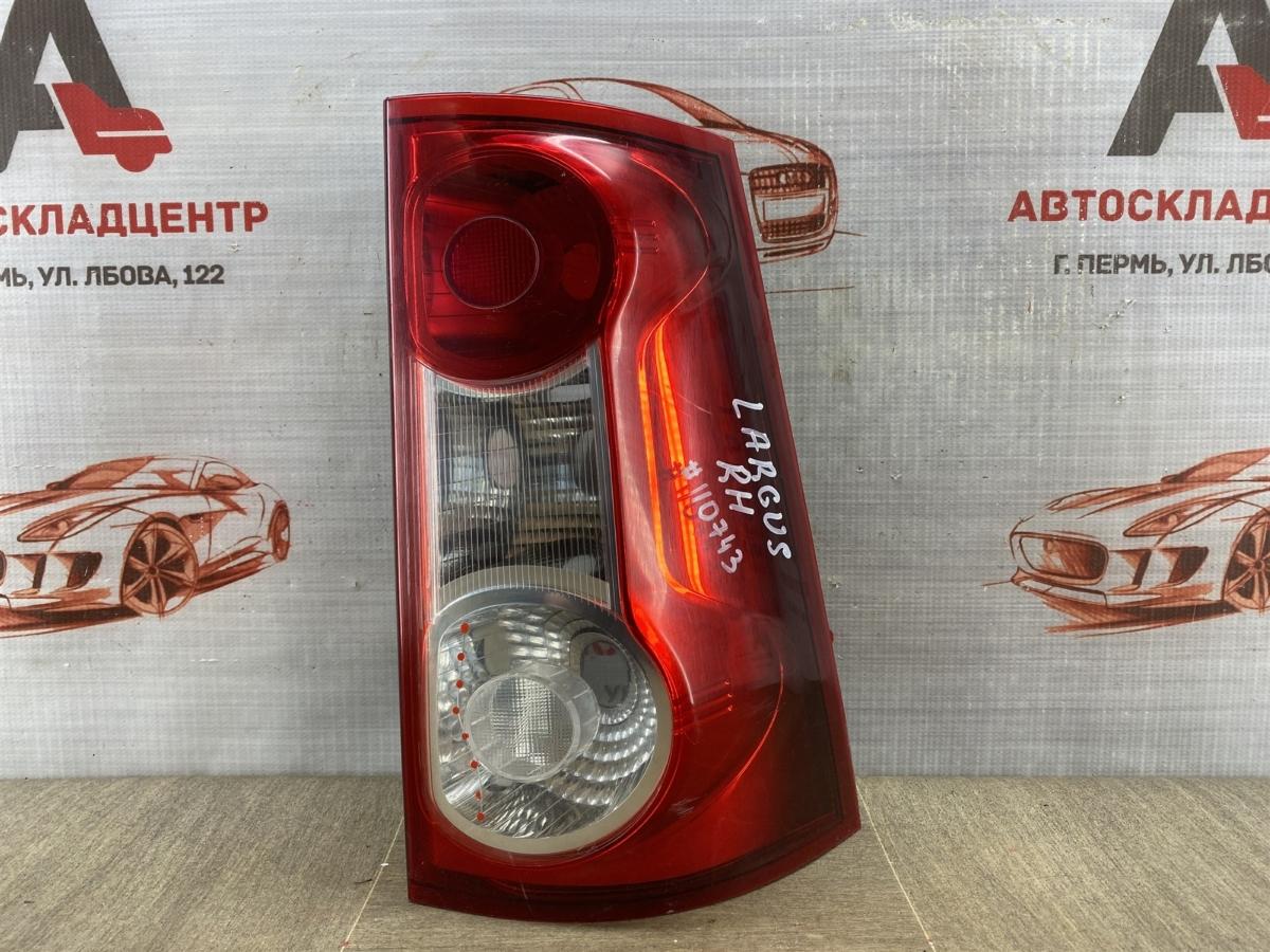 Фонарь правый Lada Largus Фонарь правый Lada Largus