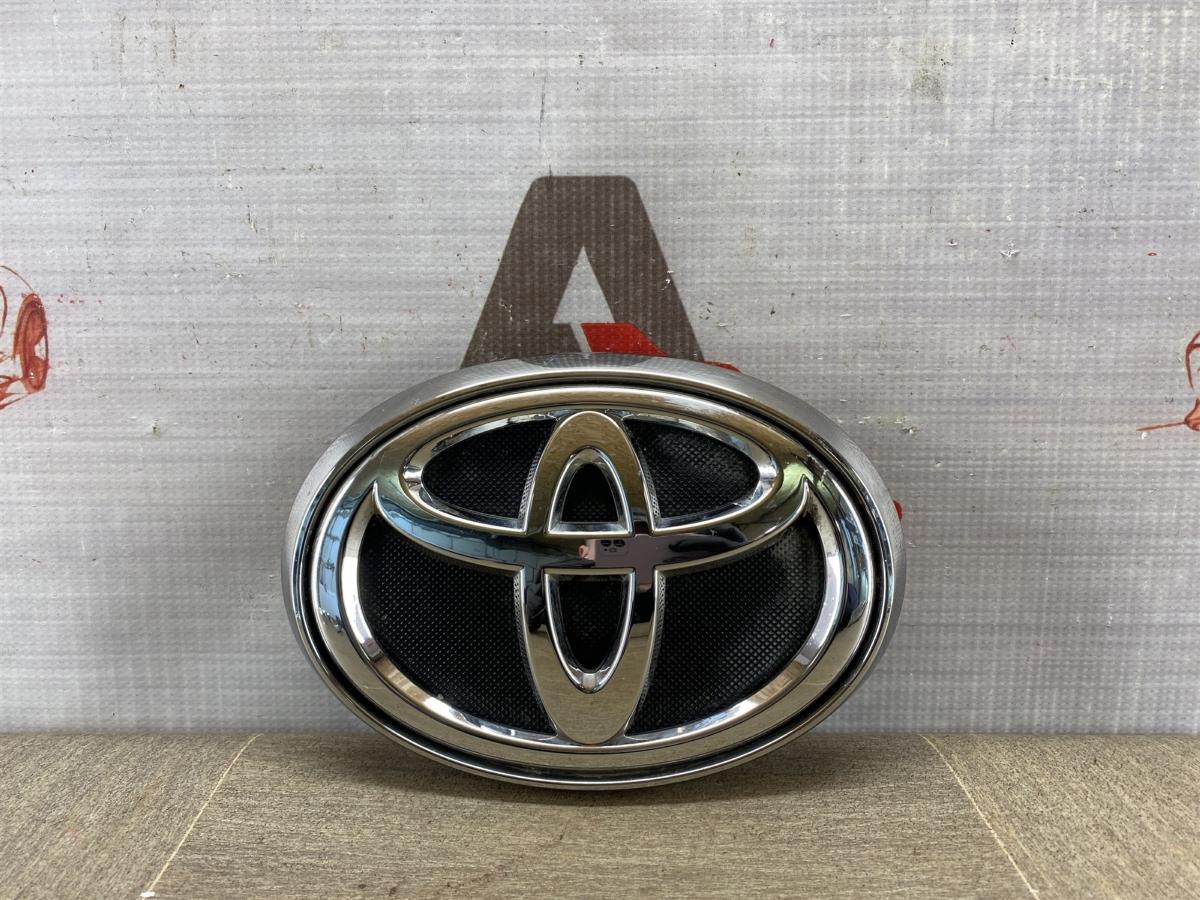 Эмблема (значок) Toyota Fortuner (An160) 2015-Н.в. передняя