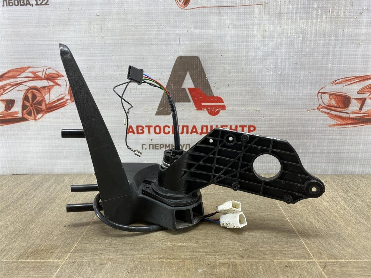 Зеркало правое - кронштейн (поворотный механизм) Chevrolet Niva