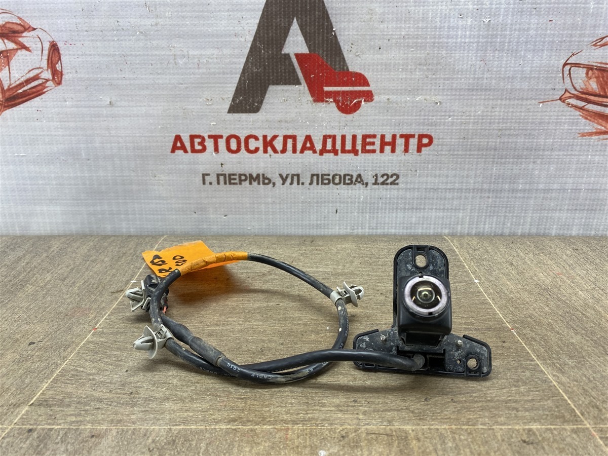 Камера парковочная - фронтальная Hyundai Santa-Fe (2012-2019) 2015