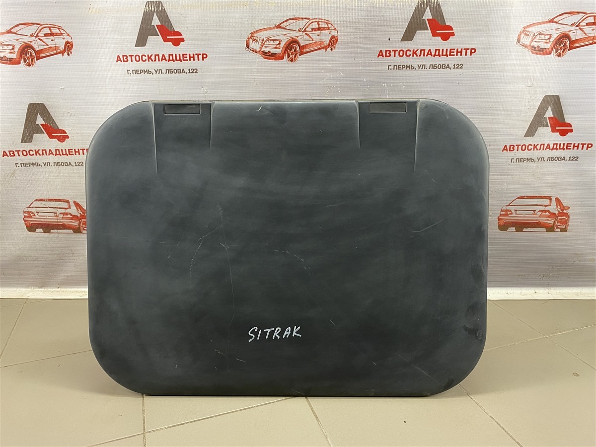 Люк крыши Sitrak C7H Люк крыши Sitrak C7H