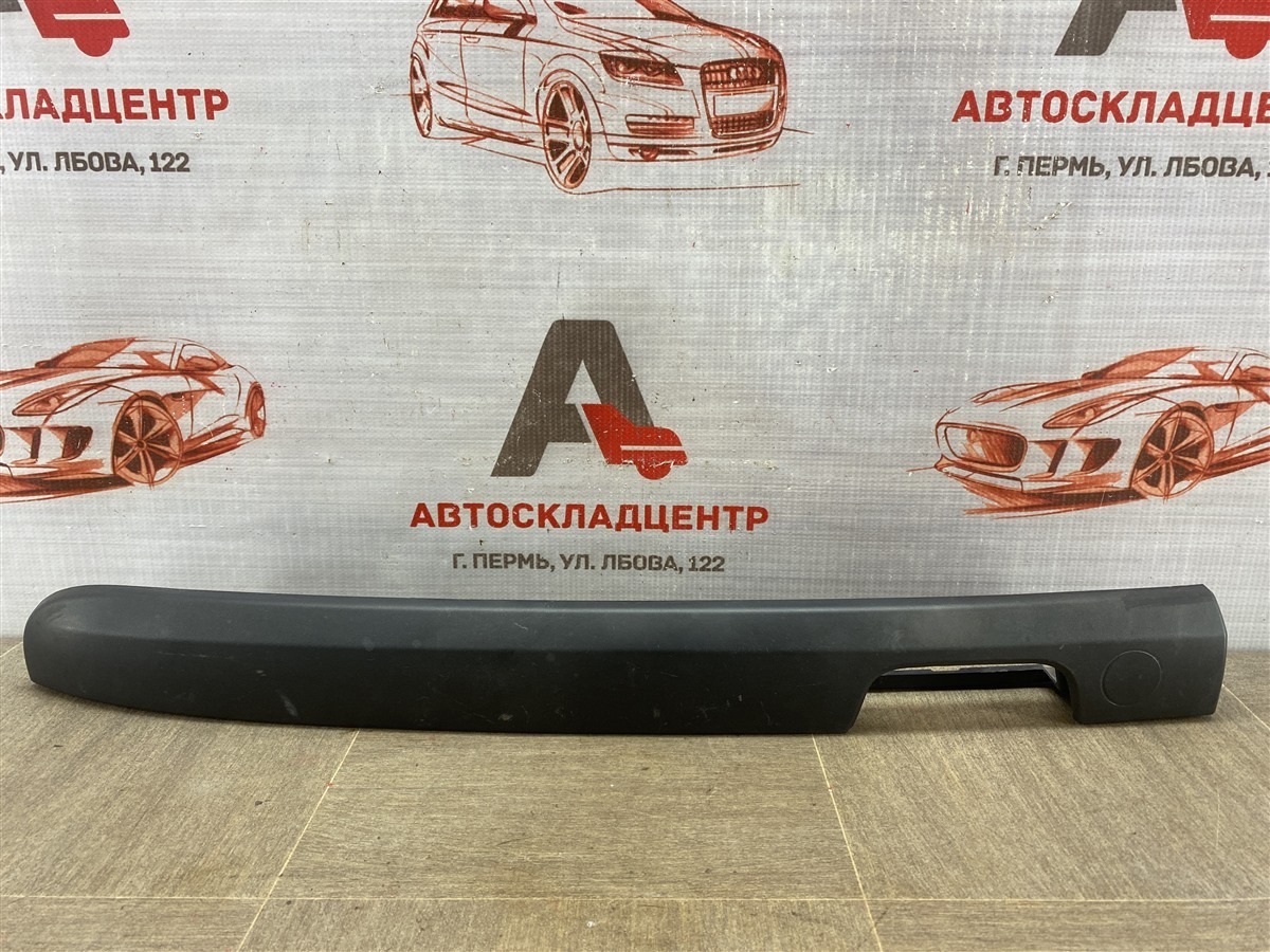 Ручка (молдинг) двери багажника Lada Largus левая