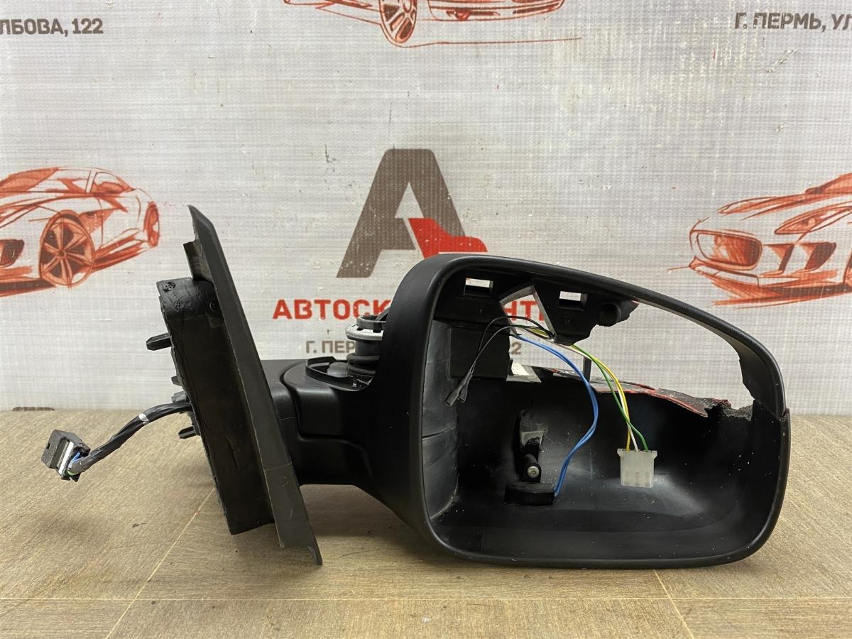 Зеркало правое Lada X-Ray