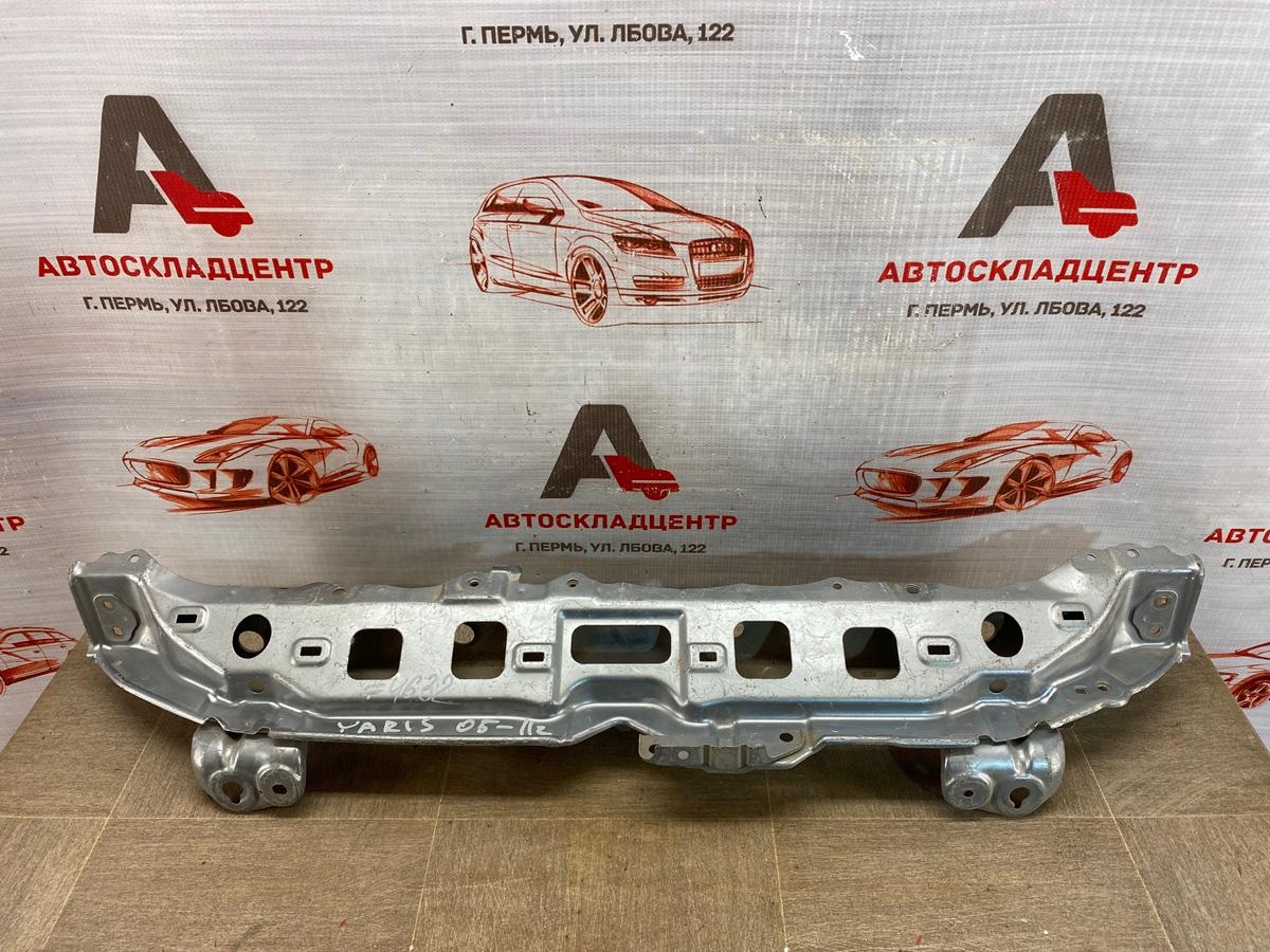 Панель передка (телевизор) - полка замка капота TOYOTA YARIS (XP90) 2005-2010 (б/у)