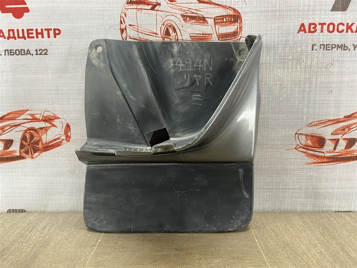 Брызговик передний правый TOYOTA LAND CRUISER PRADO 120 (2002-2009) (б/у)