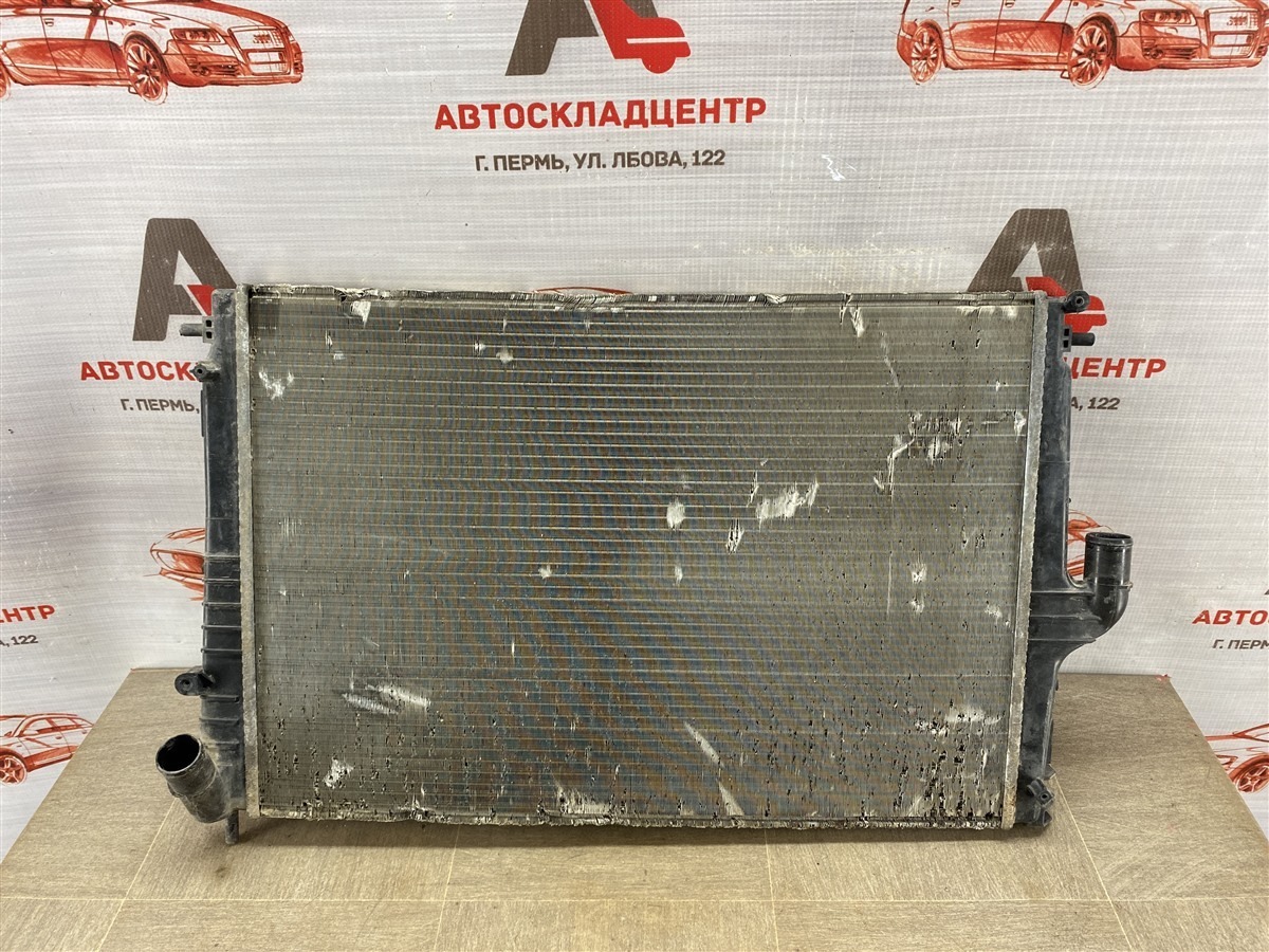 Радиатор охлаждения двигателя NISSAN ALMERA (2012-2019) (б/у)