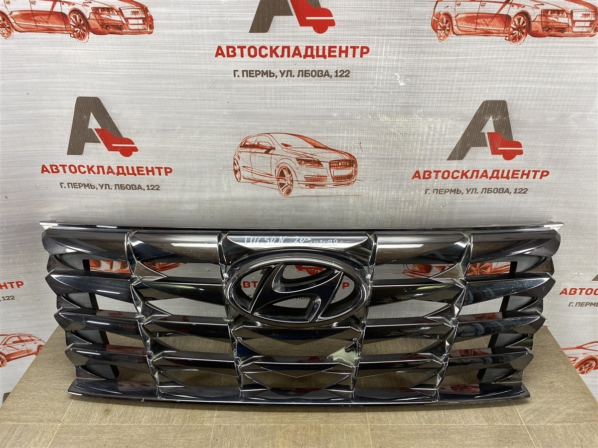 Решетка радиатора HYUNDAI TUCSON (2020-н.в.) (б/у)