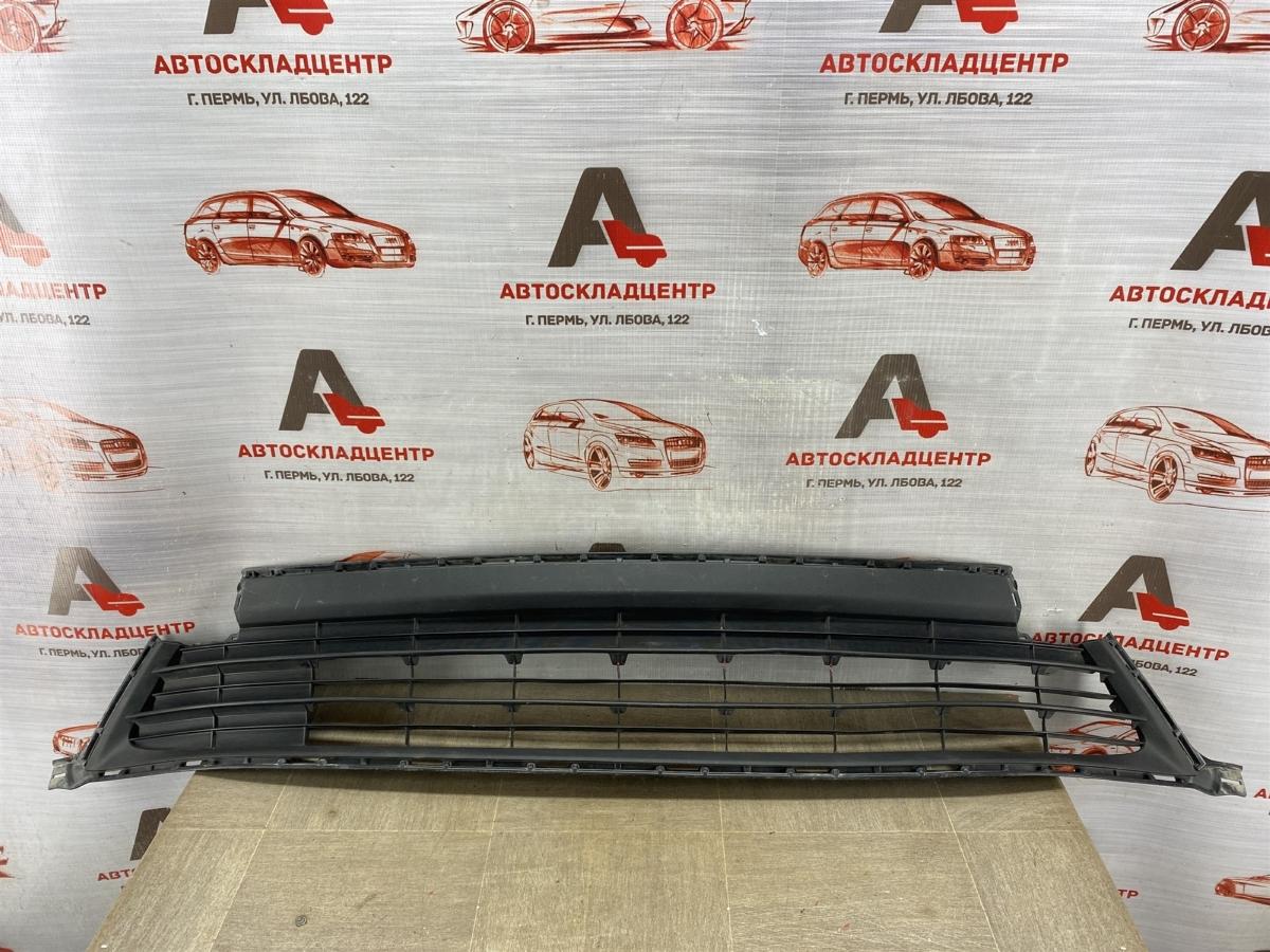 Решетка бампера переднего TOYOTA RAV-4 (XA40) 2012-2019 2015 (б/у)