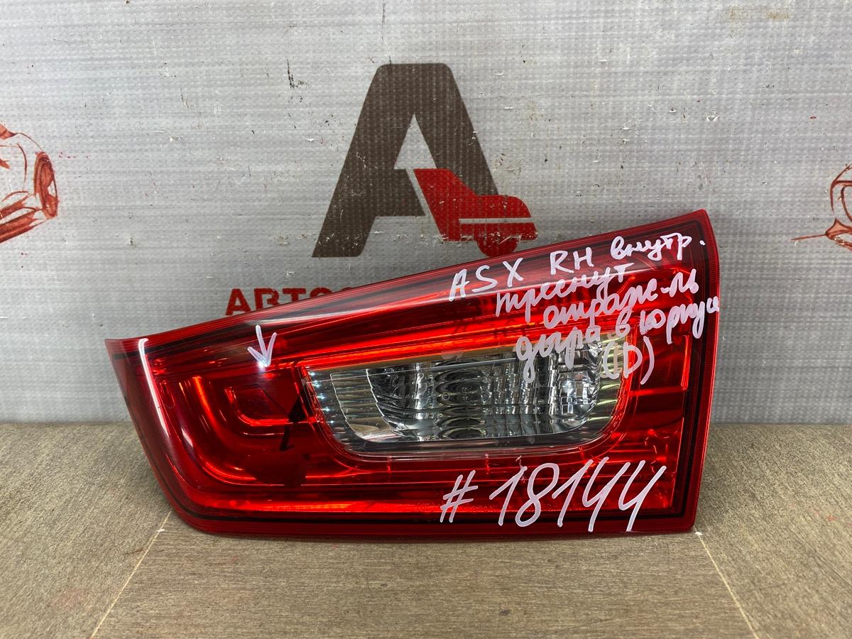 Фонарь правый - вставка в дверь / крышку багажника MITSUBISHI ASX (2010-н.в.) (б/у)