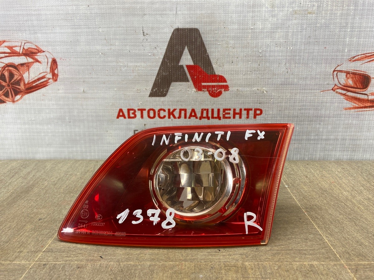 Фонарь правый - вставка в дверь / крышку багажника INFINITI FX-series ( S50 ) 2003-2008 (б/у)