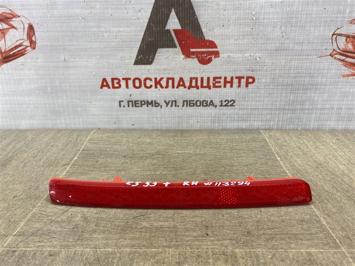 Отражатель (катафот) задний CHANGAN CS55 PLUS / UNI-S правый (б/у)