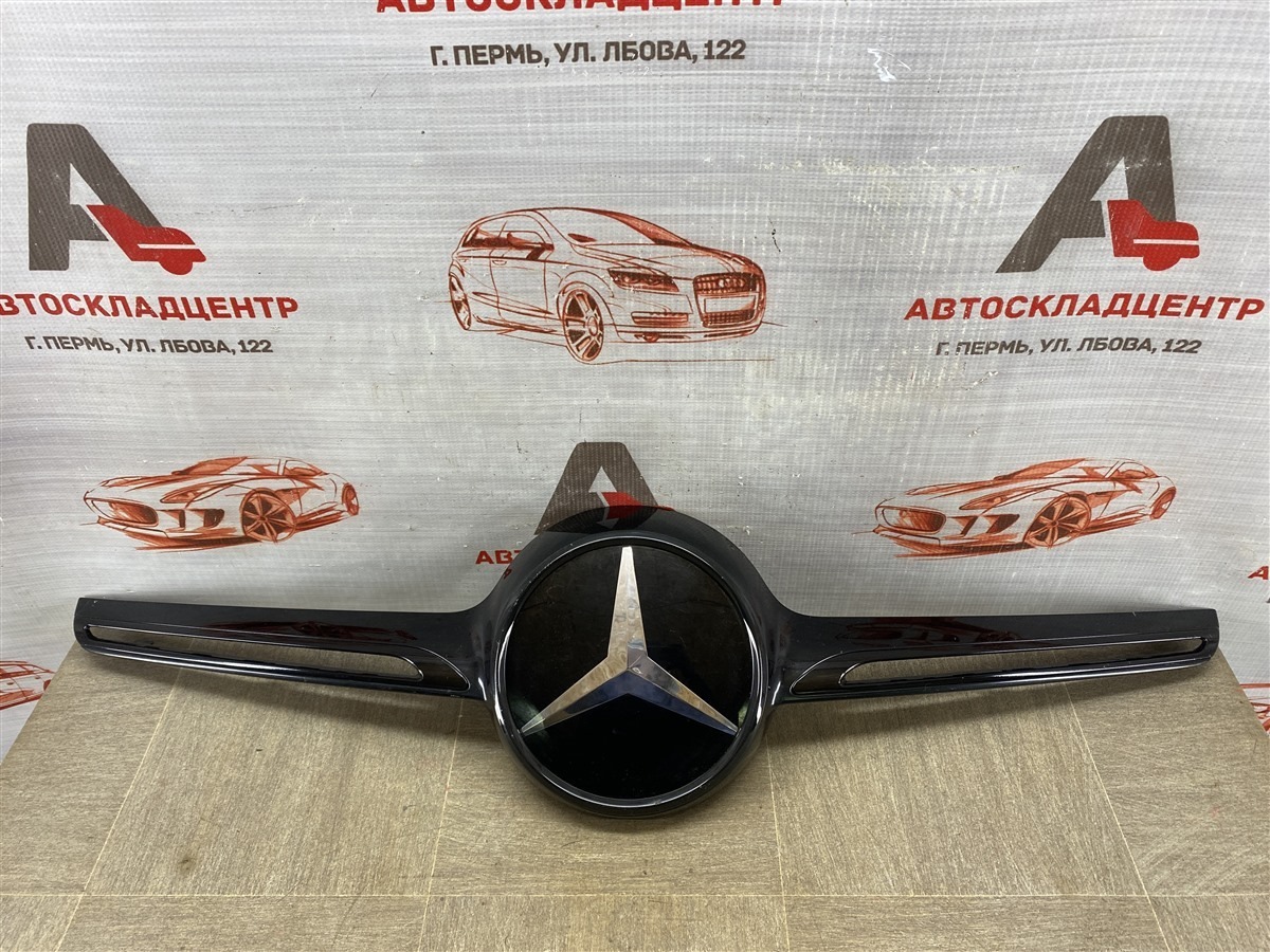 Решетка радиатора - молдинг MERCEDES-BENZ GLE Coupe (W292) 2014-н.в. (б/у)