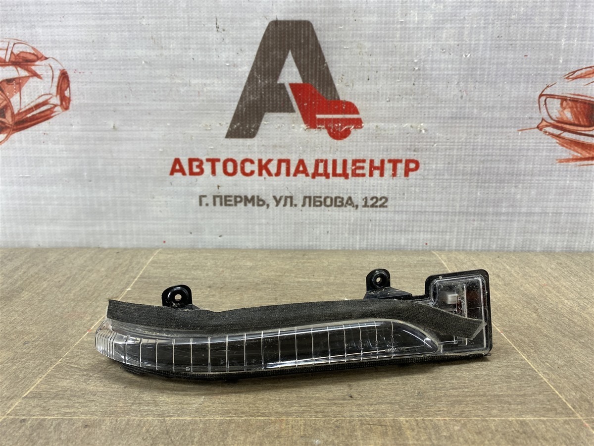 Фонарь - повторитель указателя поворота. CHERY TIGGO 4 2017-н.в. правый (б/у)