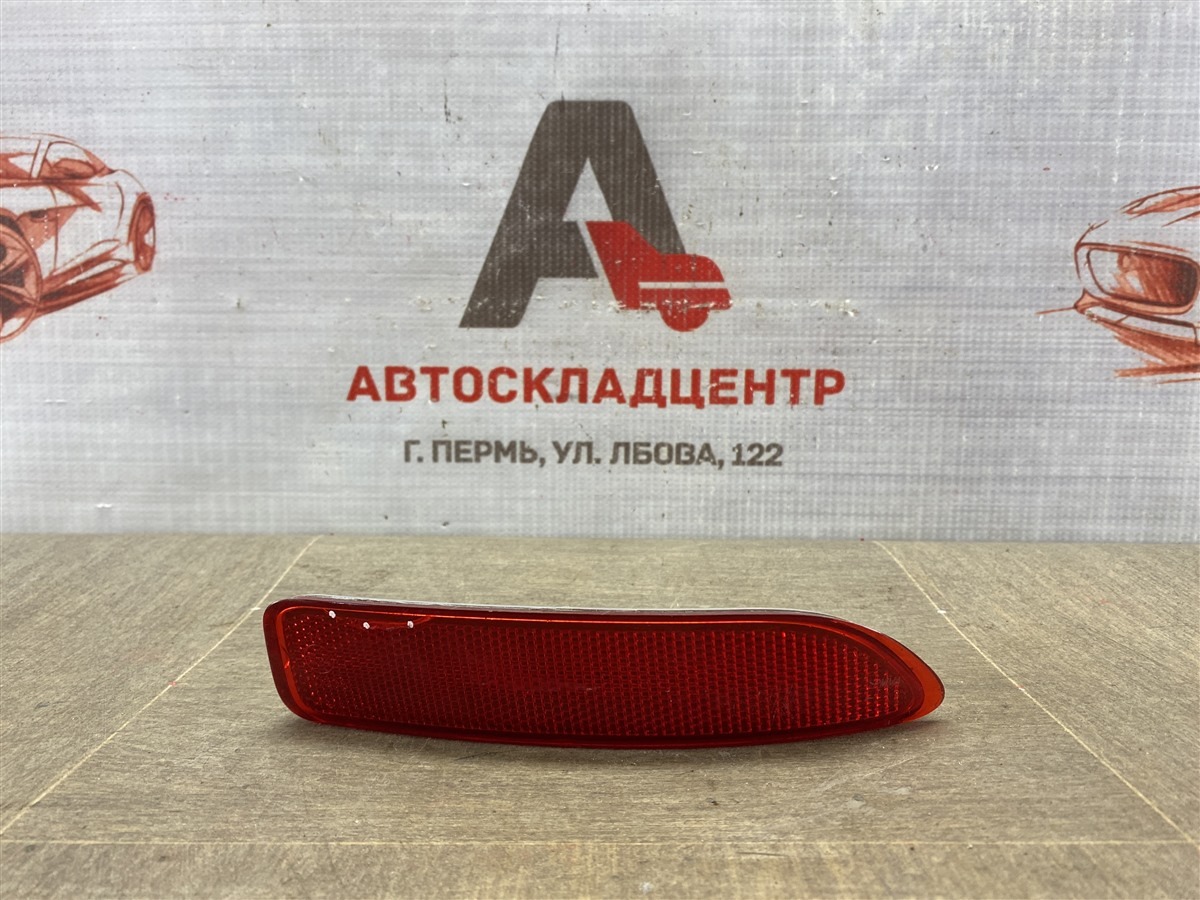 Отражатель (катафот) задний LADA LARGUS правый (б/у)
