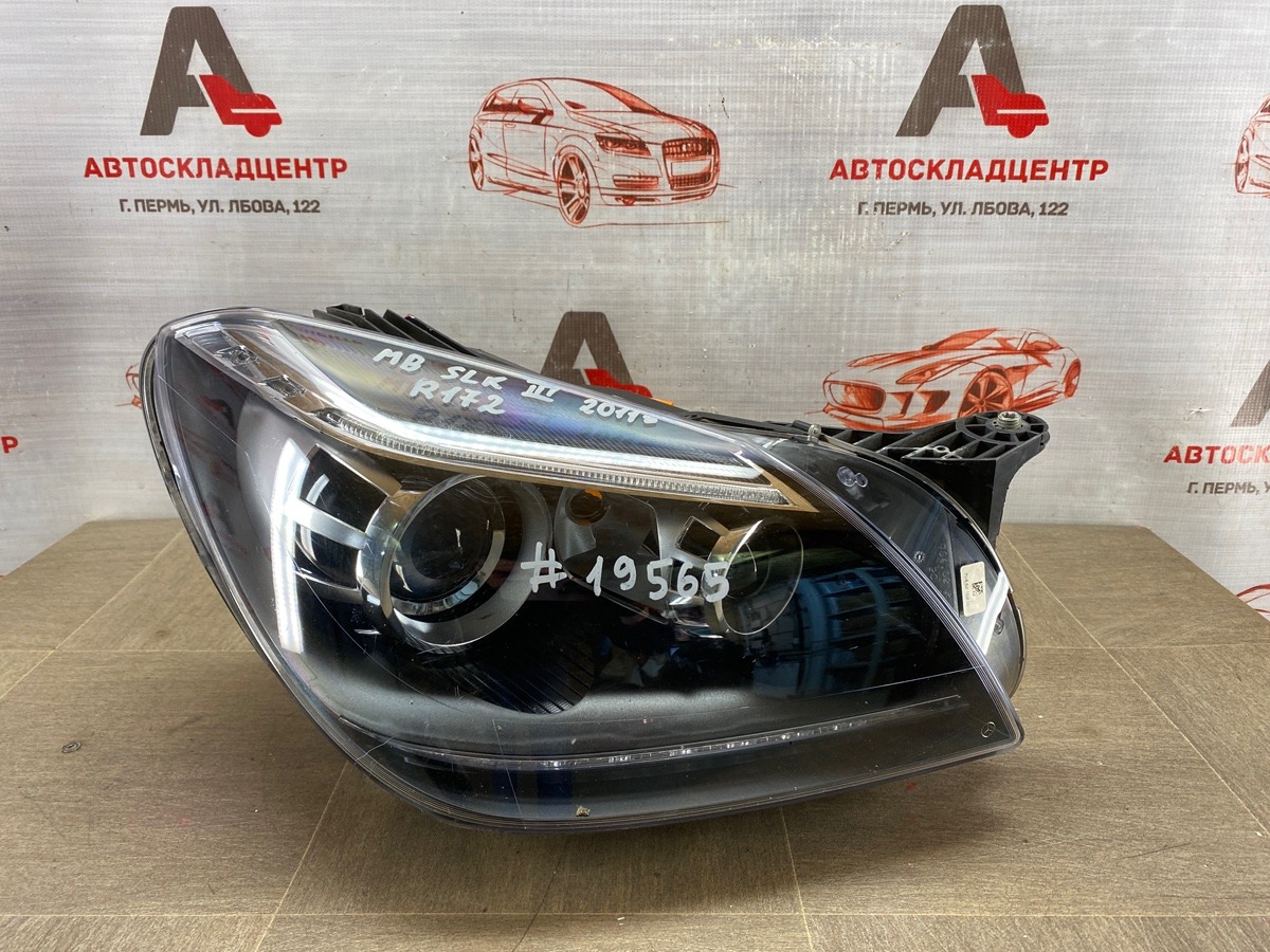 Фара правая MERCEDES-BENZ SLK-klasse (W172) 2011-2015 (б/у)