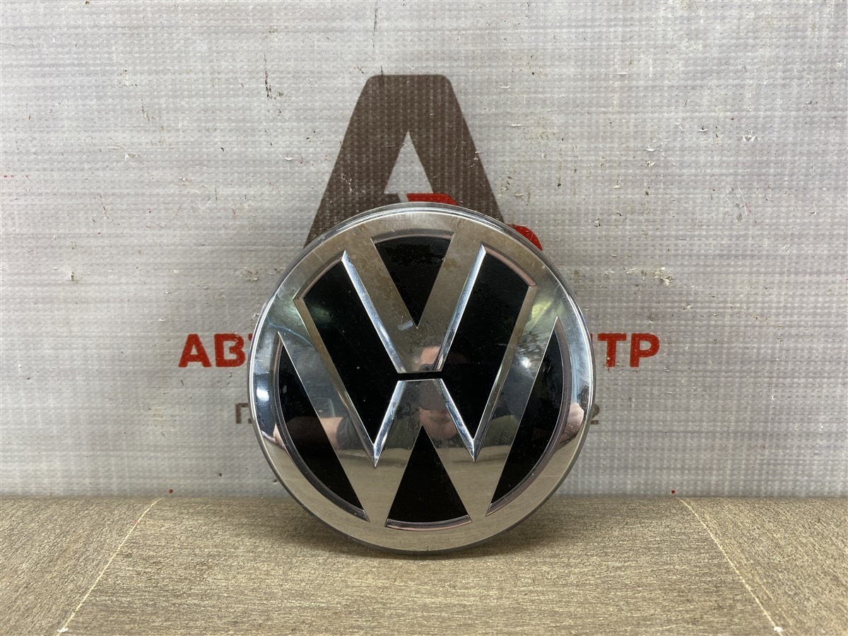 Эмблема (значок) VOLKSWAGEN TIGUAN (2017-н.в.) 2017 передняя (б/у)