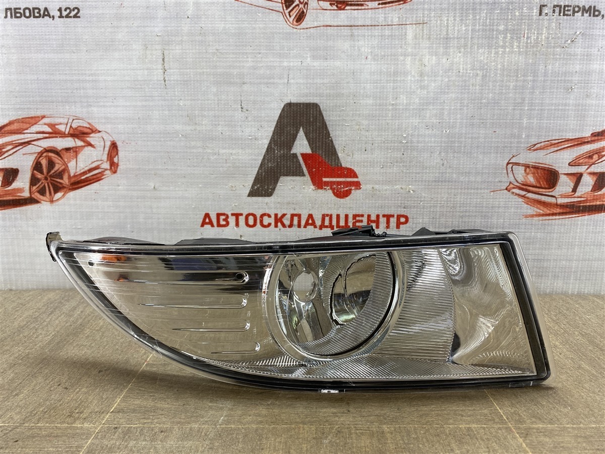 Фара противотуманная / ДХО SKODA FABIA (2006-2015) 2010 правая (б/у)