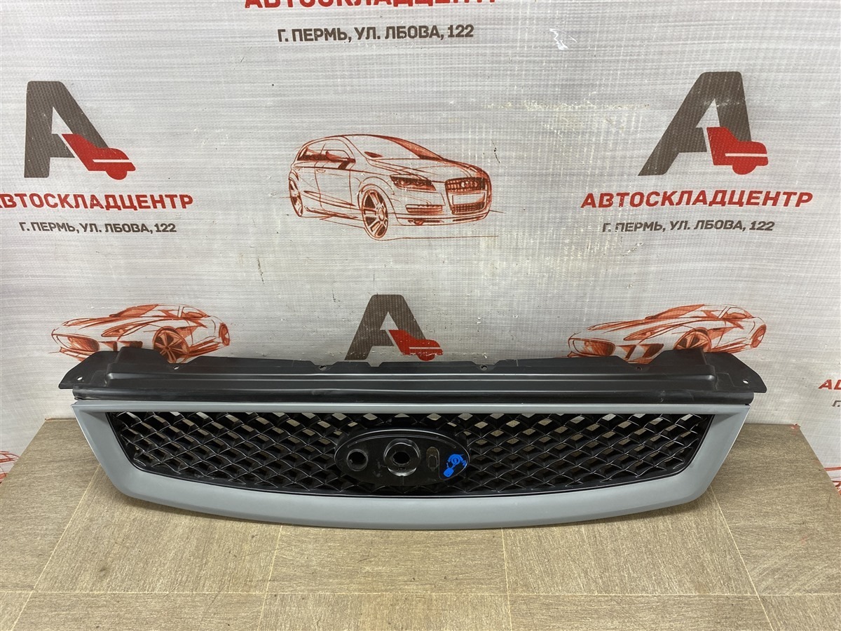 Решетка радиатора FORD FOCUS 2 2004-2011 2004 (б/у)