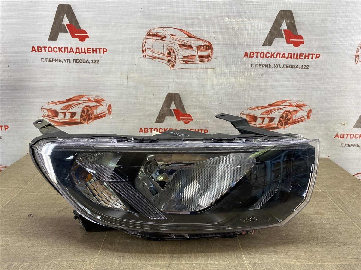 Фара правая LADA GRANTA 2018 (б/у)