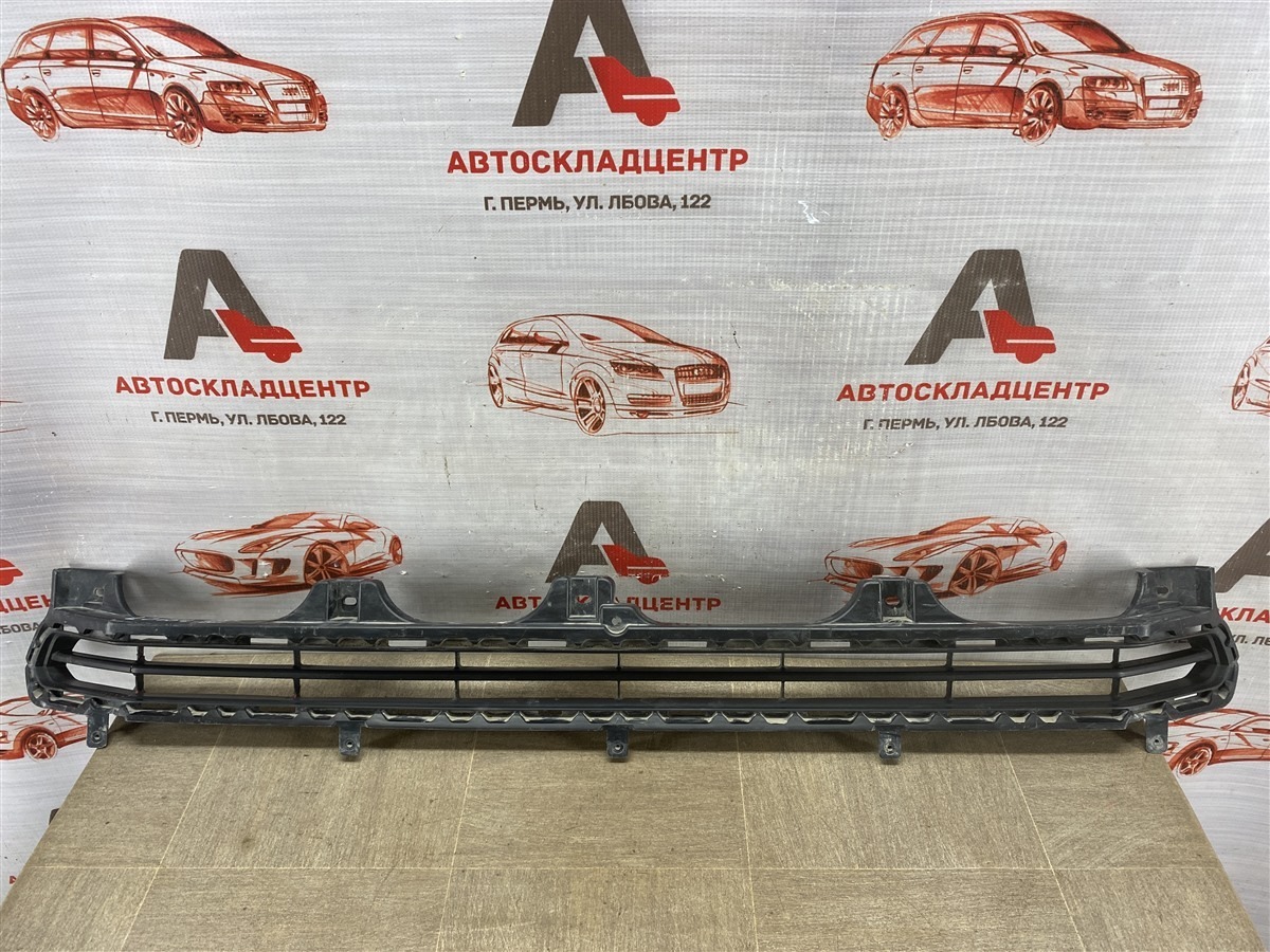 Решетка бампера переднего TOYOTA LAND CRUISER PRADO 150 (2009-н.в.) 2017 (б/у)
