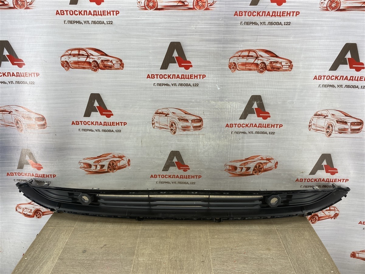 Решетка бампера переднего HAVAL F7 (2018-н.в.) 2022 (б/у)