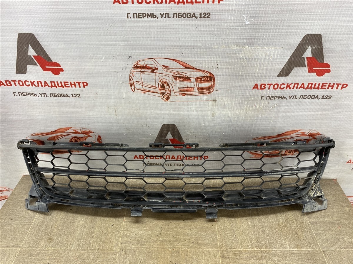 Решетка бампера переднего MAZDA MAZDA 6 (GH) 2007-2012 (б/у)