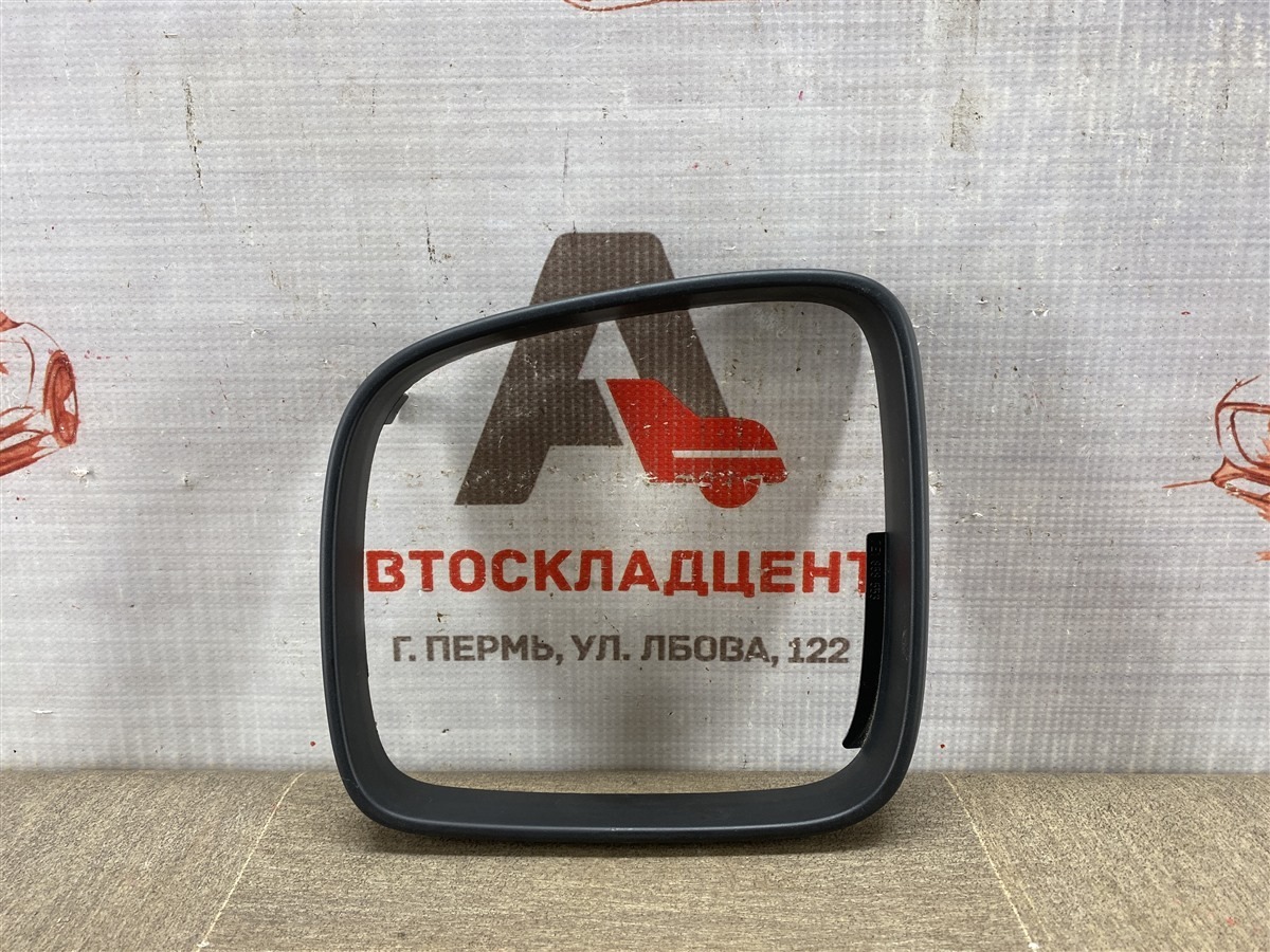 Зеркало левое - рамка (окантовка) VOLKSWAGEN CADDY (2004-2015) (б/у)