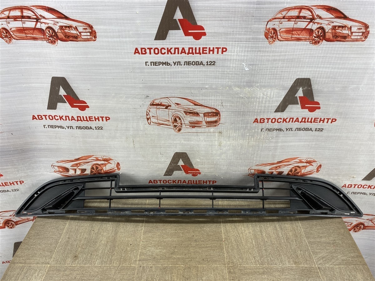 Решетка бампера переднего HAVAL M6 (б/у)