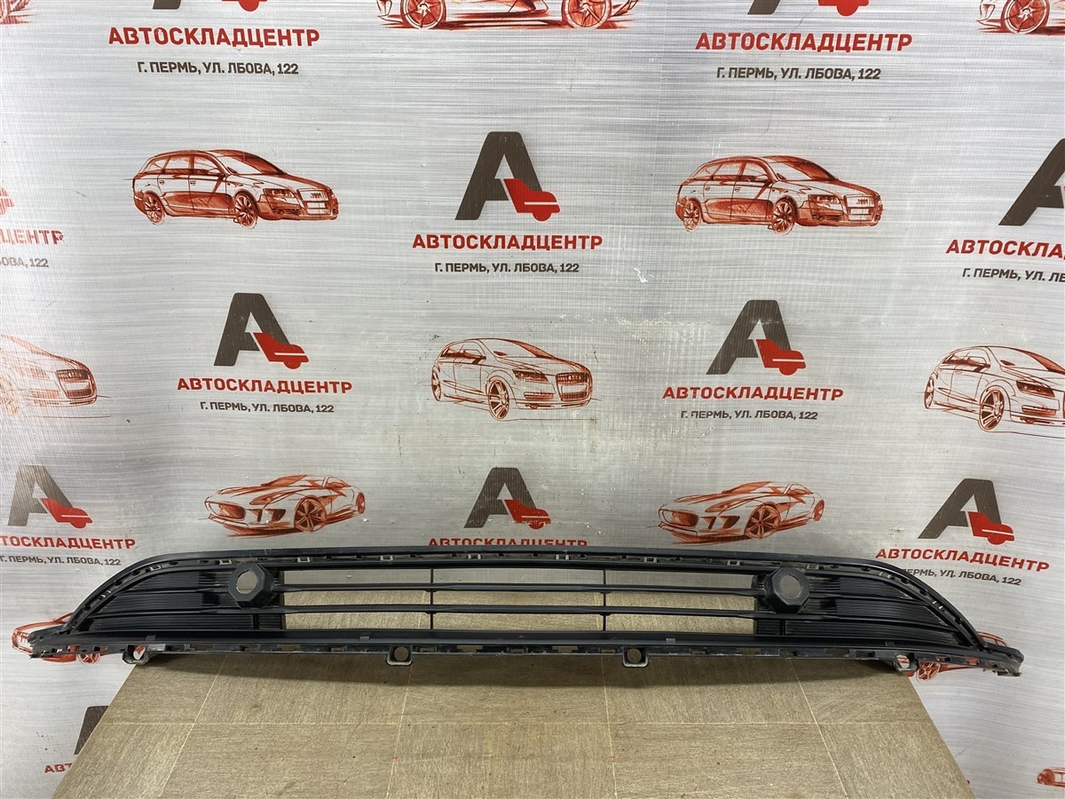 Решетка бампера переднего HAVAL F7 (2018-н.в.) 2022 (б/у)