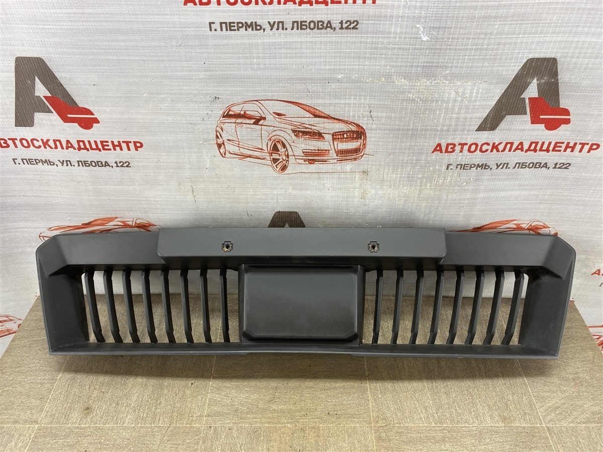 Решетка бампера переднего GAC GS3 (б/у)