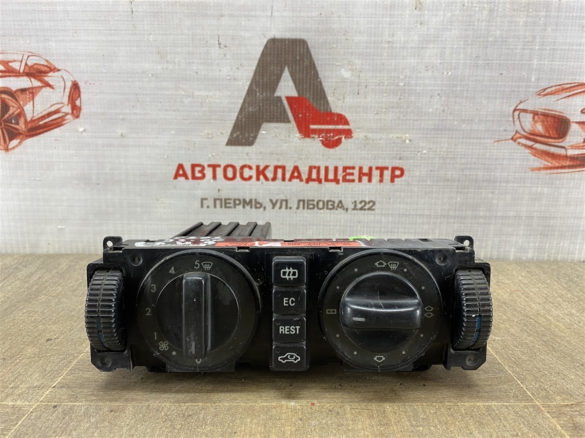 Блок управления печкой / климат-контроль MERCEDES-BENZ C-klasse (W202) 1993-2001 M 104.941 1993 (б/у)