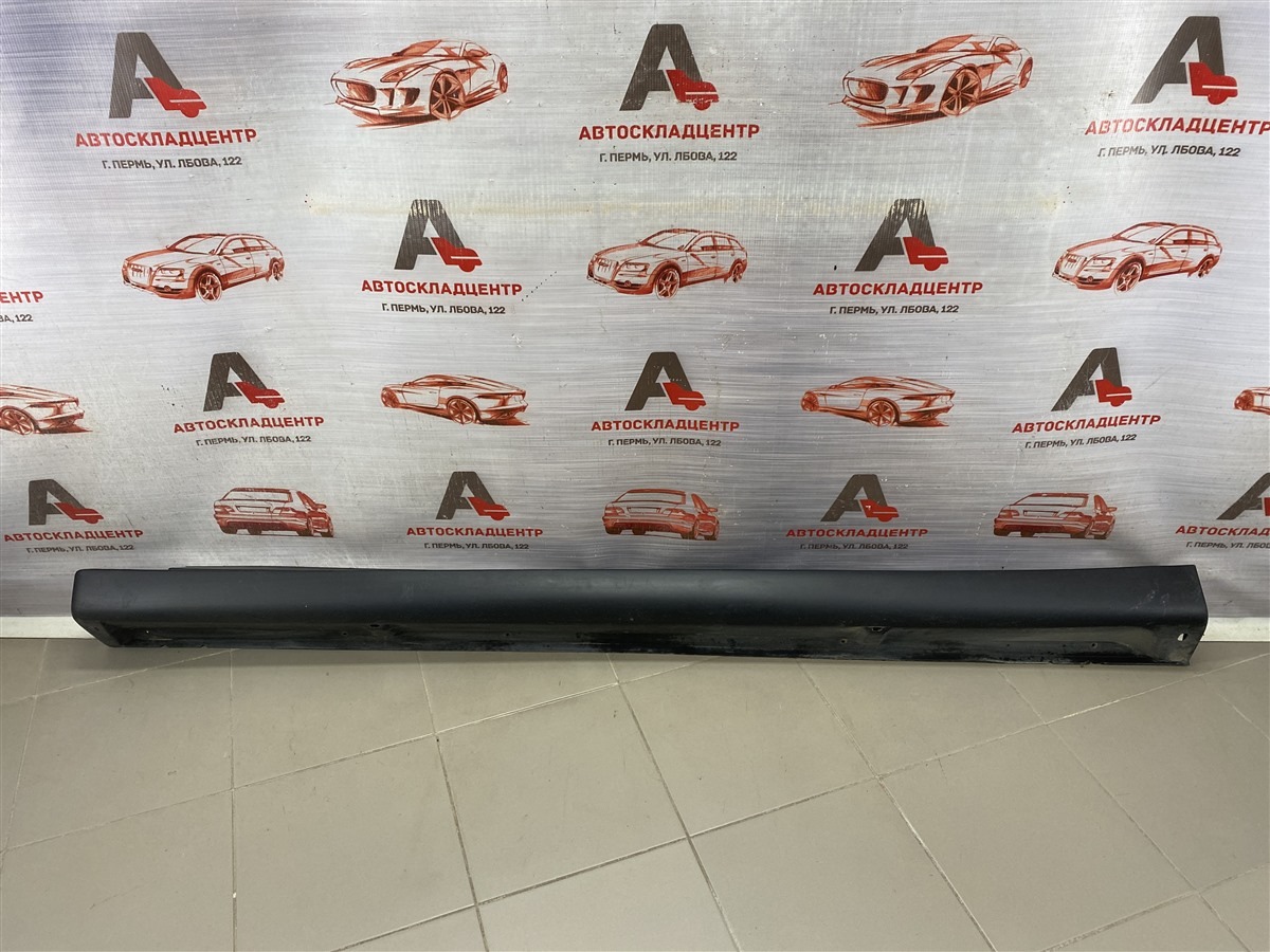 Накладка порога кузова - наружная облицовка MITSUBISHI OUTLANDER (2012-н.в.) левая (б/у) Накладка порога кузова - наружная облицовка MITSUBISHI OUTLANDER (2012-н.в.) левая (б/у)