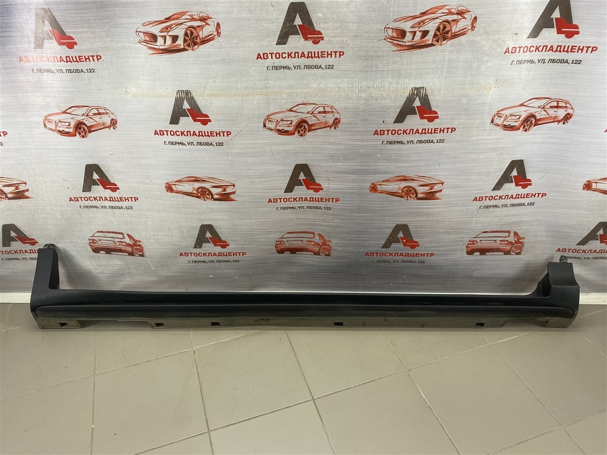 Накладка порога кузова - наружная облицовка GEELY COOLRAY (SX11) 2018-н.в. правая (б/у) Накладка порога кузова - наружная облицовка GEELY COOLRAY (SX11) 2018-н.в. правая (б/у)