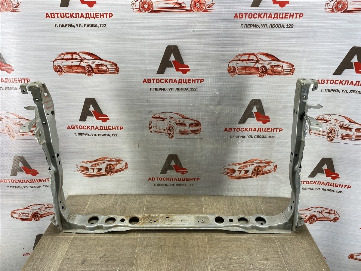 Панель передка (телевизор) - рамка радиатора TOYOTA AURIS (E15_) 2006-2012 (б/у)